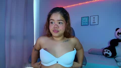 Sophie online show from December 27, 2024, 2:43 pm