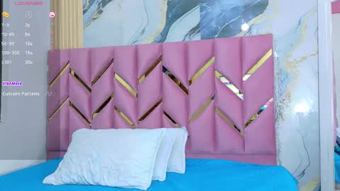 Snapshot of littleebonymommy chatting on September 20, 2025, 2:56 am Tania online show from September 20, 2025, 2:56 am