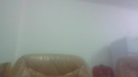 littlekiki online show from December 15, 2025, 4:39 am