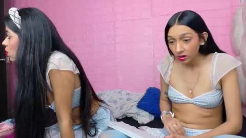 Snapshot of littlejennifer18 chatting on October 5, 2025, 5:44 pm   Tip us  ask our names online show from October 5, 2025, 5:44 pm