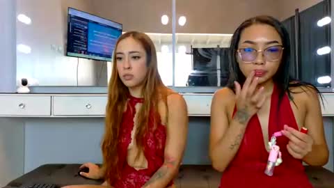 Snapshot of littlejennifer18 chatting on July 5, 2026, 4:58 pm Tip us ask our names online show from July 5, 2026, 4:58 pm