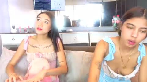 Snapshot of littlejennifer18 chatting on July 23, 2026, 1:53 pm Tip us ask our names online show from July 23, 2026, 1:53 pm
