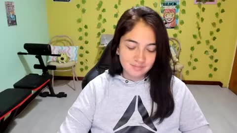 Snapshot of littleprety6969 chatting on June 14, 2026, 10:45 pm Mia Wednesday to Sunday 730 am to 1030 am Colombian Hour D online show from June 14, 2026, 10:45 pm