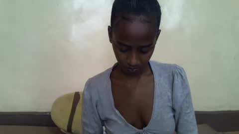 Snapshot of littlesandie chatting on December 27, 2024, 1:28 pm littlesandie online show from December 27, 2024, 1:28 pm