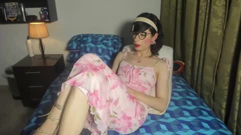 Snapshot of littlesissy_ chatting on March 19, 2026, 3:54 am Sofi online show from March 19, 2026, 3:54 am