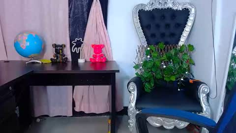 zara online show from January 24, 2025, 3:45 pm