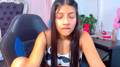 zara online show from February 17, 2025, 6:48 pm
