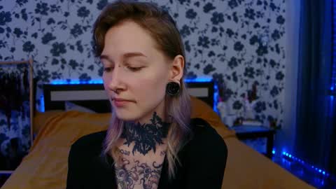 Snapshot of littlespacemouse chatting on October 21, 2025, 6:19 pm Niki  free tg channel with some photos gifs and info about streams  online show from October 21, 2025, 6:19 pm