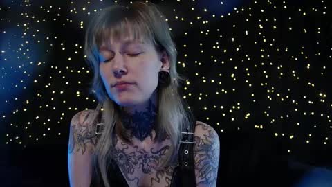 Niki  free tg channel with some photos gifs and info about streams  online show from March 2, 2026, 4:03 pm