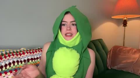 Little Sugar Pea  online show from January 4, 2025, 3:50 am