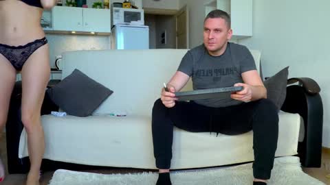 Little Tifany online show from February 6, 2026, 11:24 am