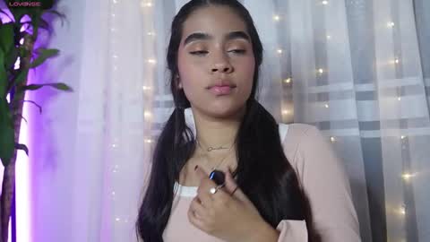 Snapshot of littletammy_ chatting on October 2, 2025, 1:40 pm littletammy_ online show from October 2, 2025, 1:40 pm