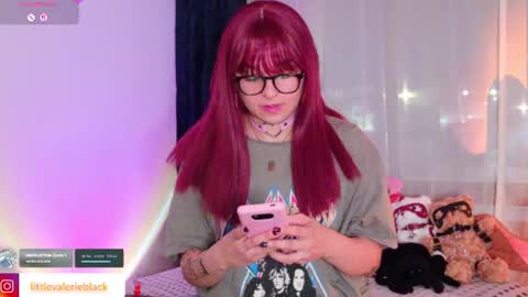 Valerie  online show from June 21, 2026, 2:14 am