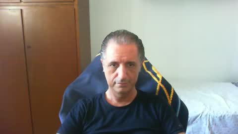 liuk53 online show from May 28, 2026, 10:45 am