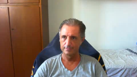 liuk53 online show from July 20, 2026, 12:51 pm
