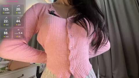 liuli_flower online show from May 16, 2026, 7:34 pm