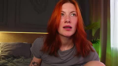 Snapshot of liv_fay chatting on April 25, 2026, 2:36 pm Liv 3 online show from April 25, 2026, 2:36 pm