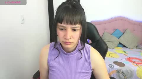 Snapshot of liv_rosse chatting on December 18, 2024, 12:07 pm Katalina Novoa. online show from December 18, 2024, 12:07 pm