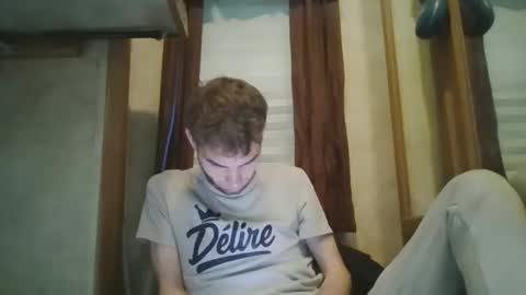 Snapshot of livetyy chatting on December 16, 2025, 5:18 pm livetyy online show from December 16, 2025, 5:18 pm