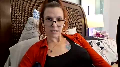 Lilith online show from September 26, 2025, 6:06 am