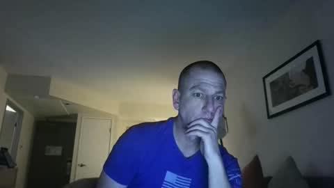 livinlife4now25 online show from December 20, 2025, 11:28 am