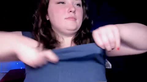 Snapshot of livinsubspace chatting on February 16, 2025, 5:04 am Liv online show from February 16, 2025, 5:04 am