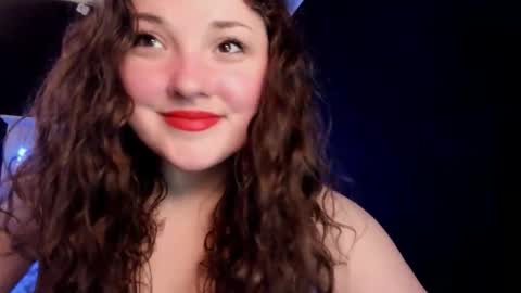 Liv online show from December 2, 2025, 8:59 pm