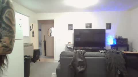 Snapshot of livmirage chatting on October 11, 2025, 4:27 pm Liv Mirage online show from October 11, 2025, 4:27 pm