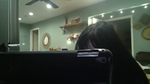 Snapshot of livmirage chatting on October 16, 2025, 2:45 am Liv Mirage online show from October 16, 2025, 2:45 am