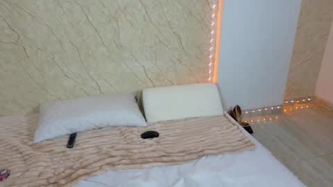 Snapshot of lixy_biker1 chatting on June 5, 2026, 2:07 am Lixy online show from June 5, 2026, 2:07 am