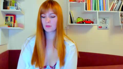 liya_gorgeous online show from November 3, 2025, 8:43 pm