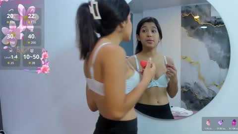 Snapshot of liz__cute chatting on November 18, 2025, 11:47 am Lizeth online show from November 18, 2025, 11:47 am