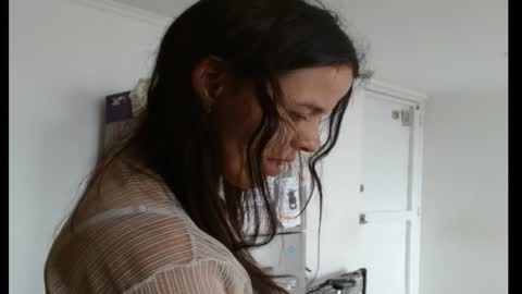 liz_fe online show from April 28, 2026, 7:30 pm