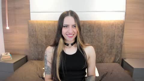 Liz  online show from March 10, 2025, 3:30 pm