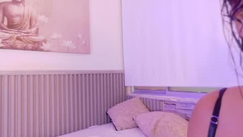 liz_monserrat online show from July 23, 2026, 7:45 pm