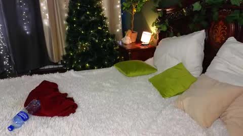 your love  online show from February 8, 2026, 2:20 pm