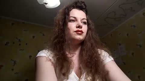 Molly online show from April 22, 2026, 4:08 pm