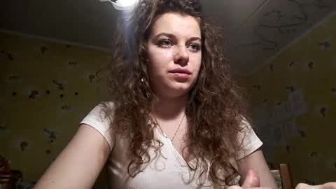 Molly online show from April 26, 2026, 5:10 pm