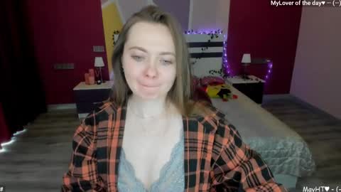 Girl next door online show from May 1, 2026, 11:37 am