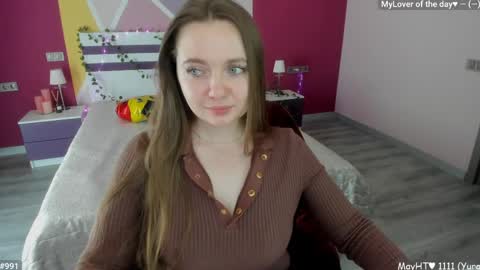 Girl next door online show from May 4, 2026, 11:39 am