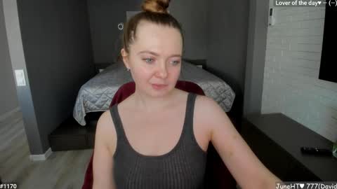 Girl next door online show from June 6, 2026, 11:04 am