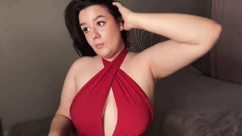 lizamartina online show from December 23, 2025, 2:31 am