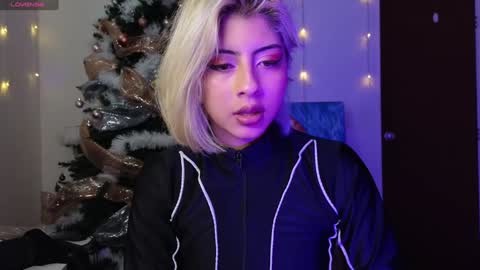 Lizeth online show from December 30, 2024, 4:31 am