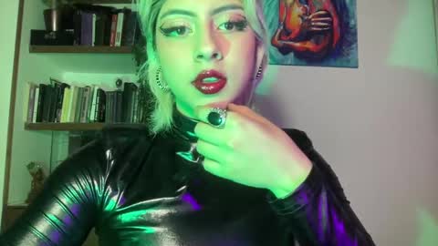 Lizeth online show from February 22, 2025, 4:18 am