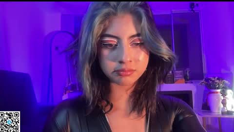 Lizeth online show from January 15, 2026, 4:28 am