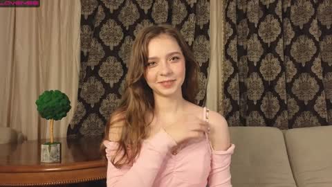 Snapshot of lizbethbiers chatting on January 9, 2025, 3:04 am Hello there im Amelia Im new here Lets have fun online show from January 9, 2025, 3:04 am
