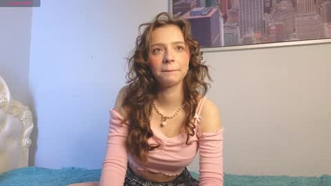 Snapshot of lizbethbiers chatting on January 18, 2025, 3:20 am Hello there im Amelia Im new here Lets have fun online show from January 18, 2025, 3:20 am