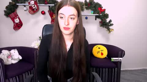 Lizi  online show from January 10, 2025, 10:50 am