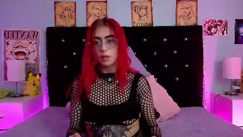 Lizz online show from June 24, 2026, 10:53 pm