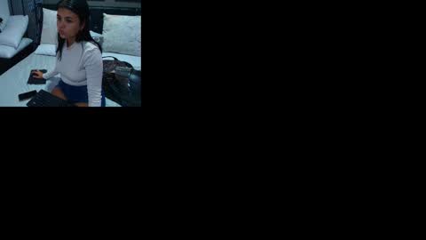 Snapshot of lizz_tender chatting on September 25, 2025, 11:36 am Lizz online show from September 25, 2025, 11:36 am